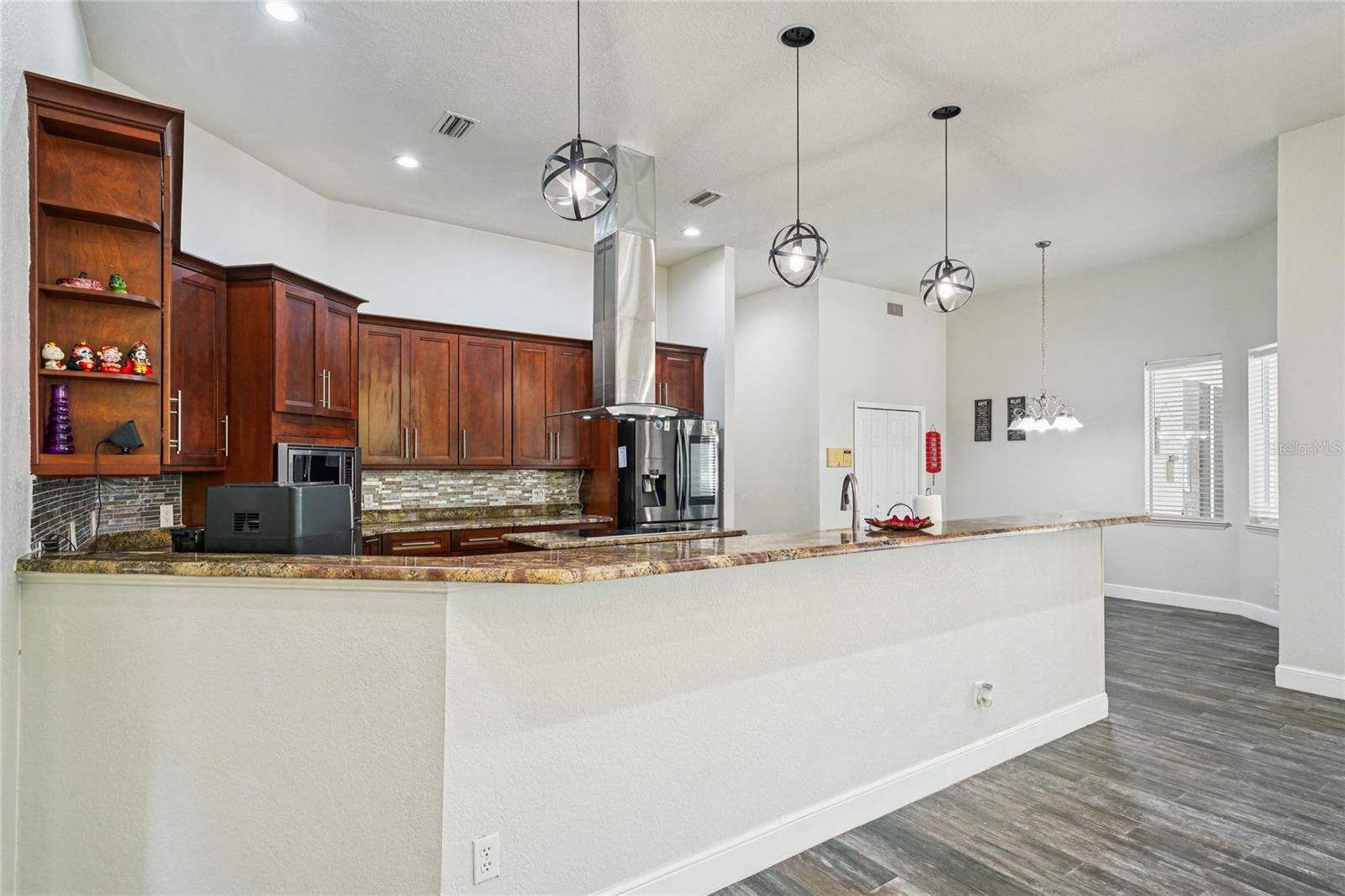 Image 23 of 89 For 4931 Turtle Creek Trail