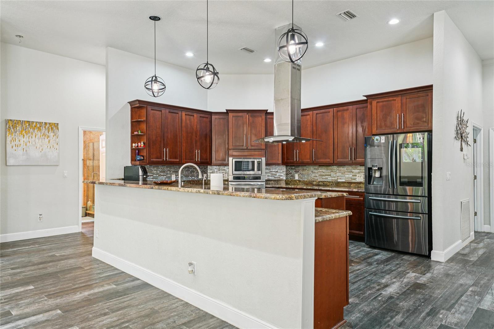 Image 26 of 89 For 4931 Turtle Creek Trail