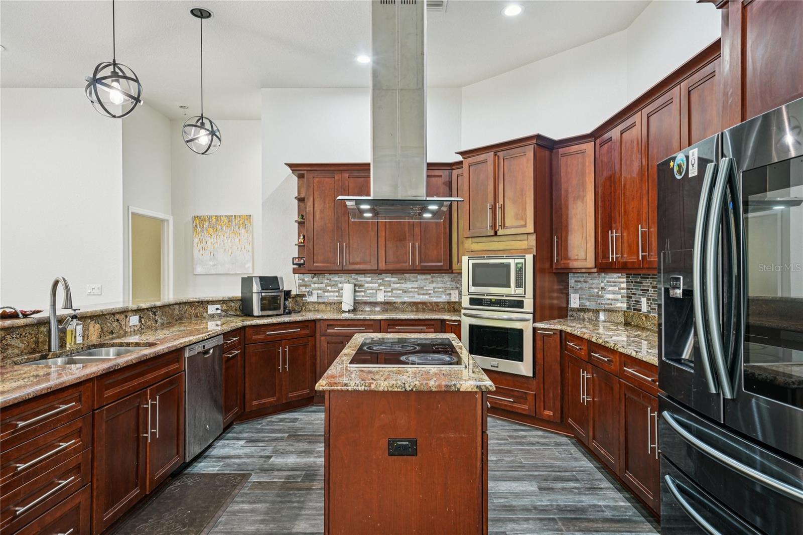 Image 30 of 89 For 4931 Turtle Creek Trail