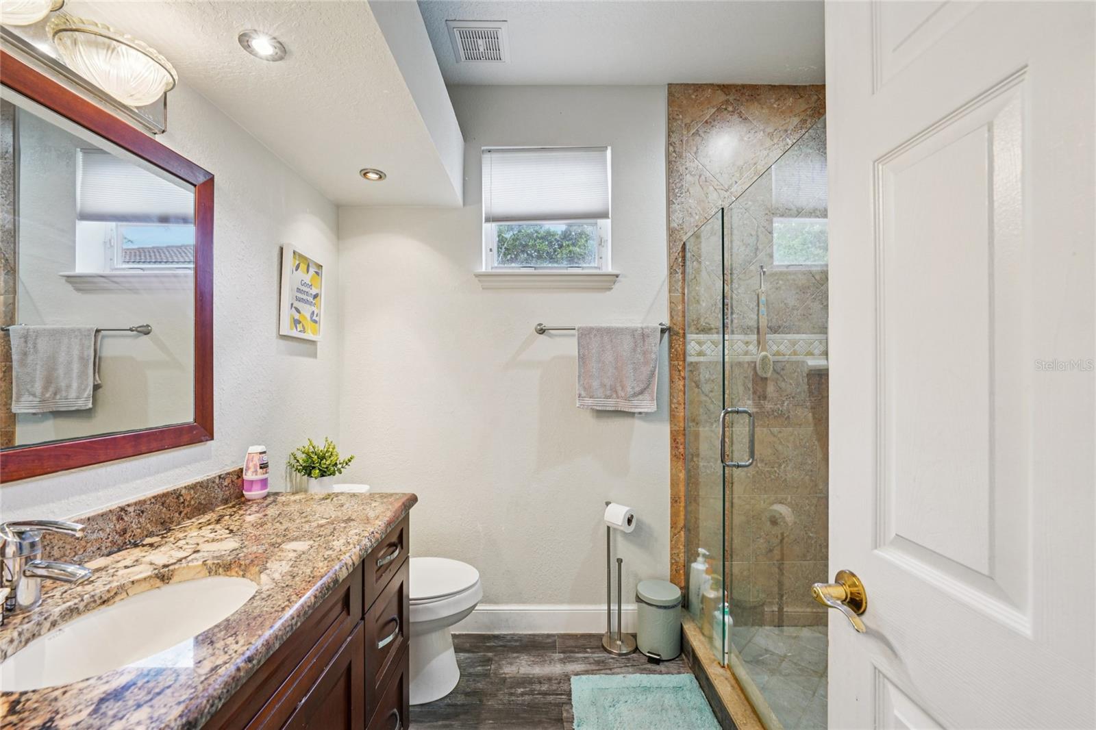 Image 49 of 89 For 4931 Turtle Creek Trail