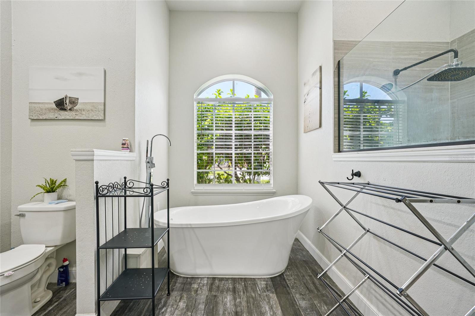 Image 63 of 89 For 4931 Turtle Creek Trail