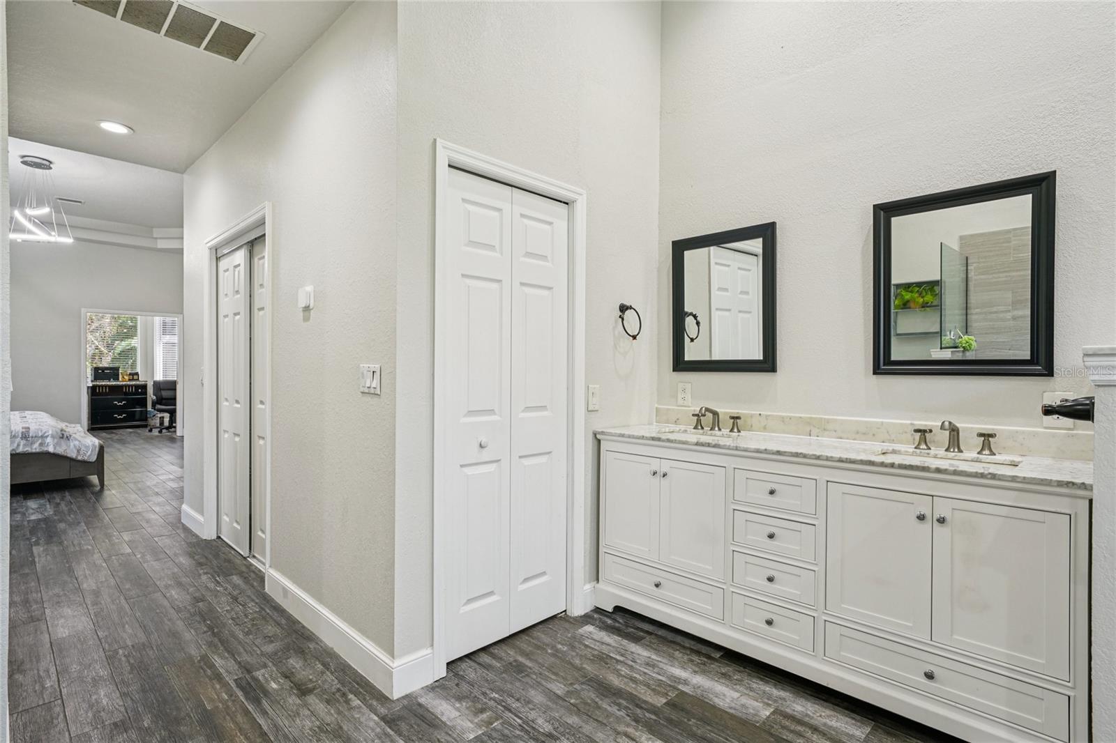 Image 64 of 89 For 4931 Turtle Creek Trail