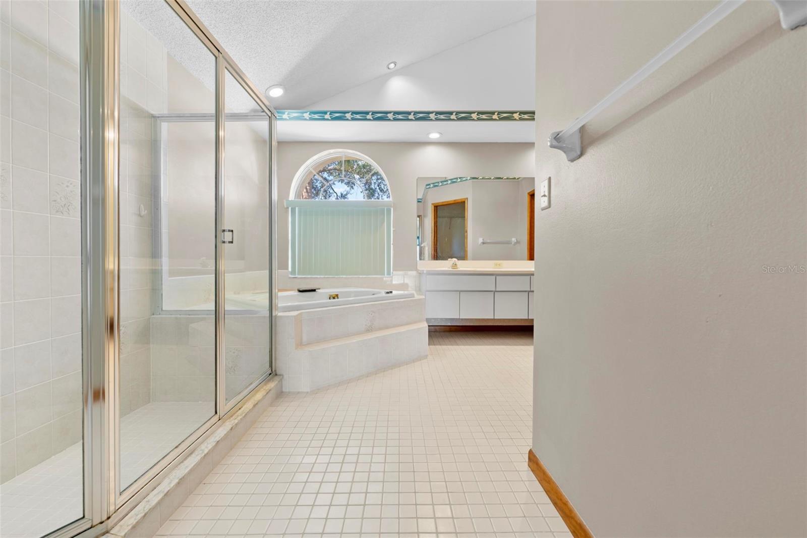 Image 20 of 39 For 1446 Cornell Avenue