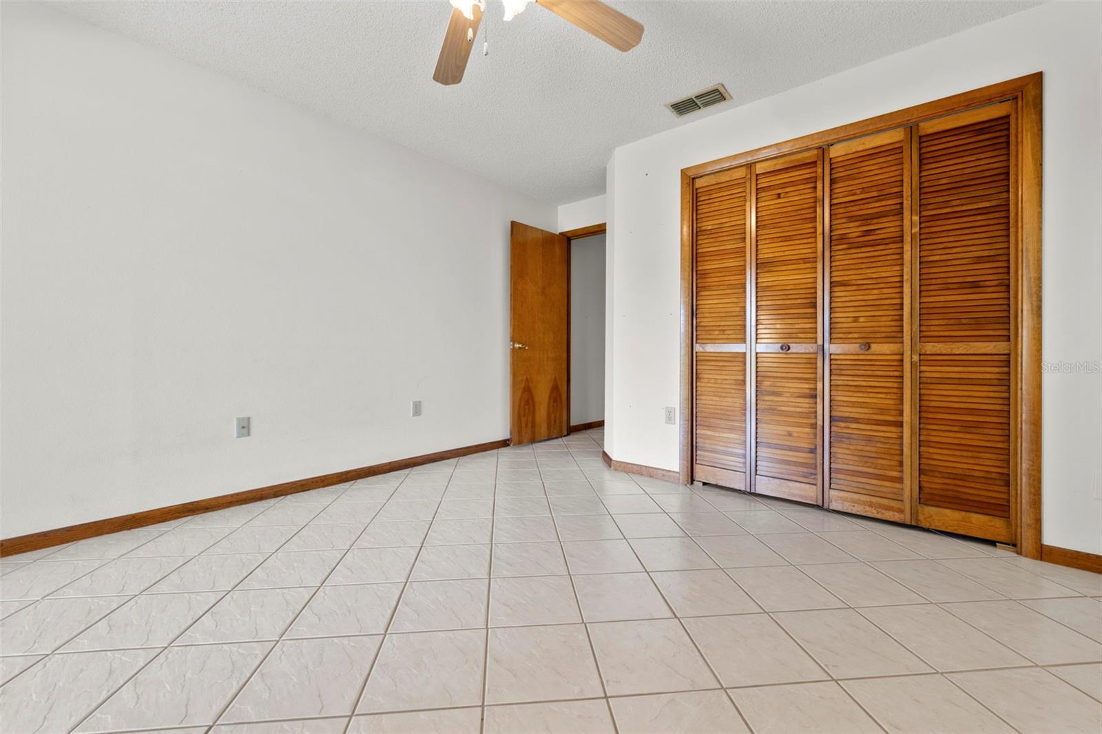 Image 29 of 39 For 1446 Cornell Avenue