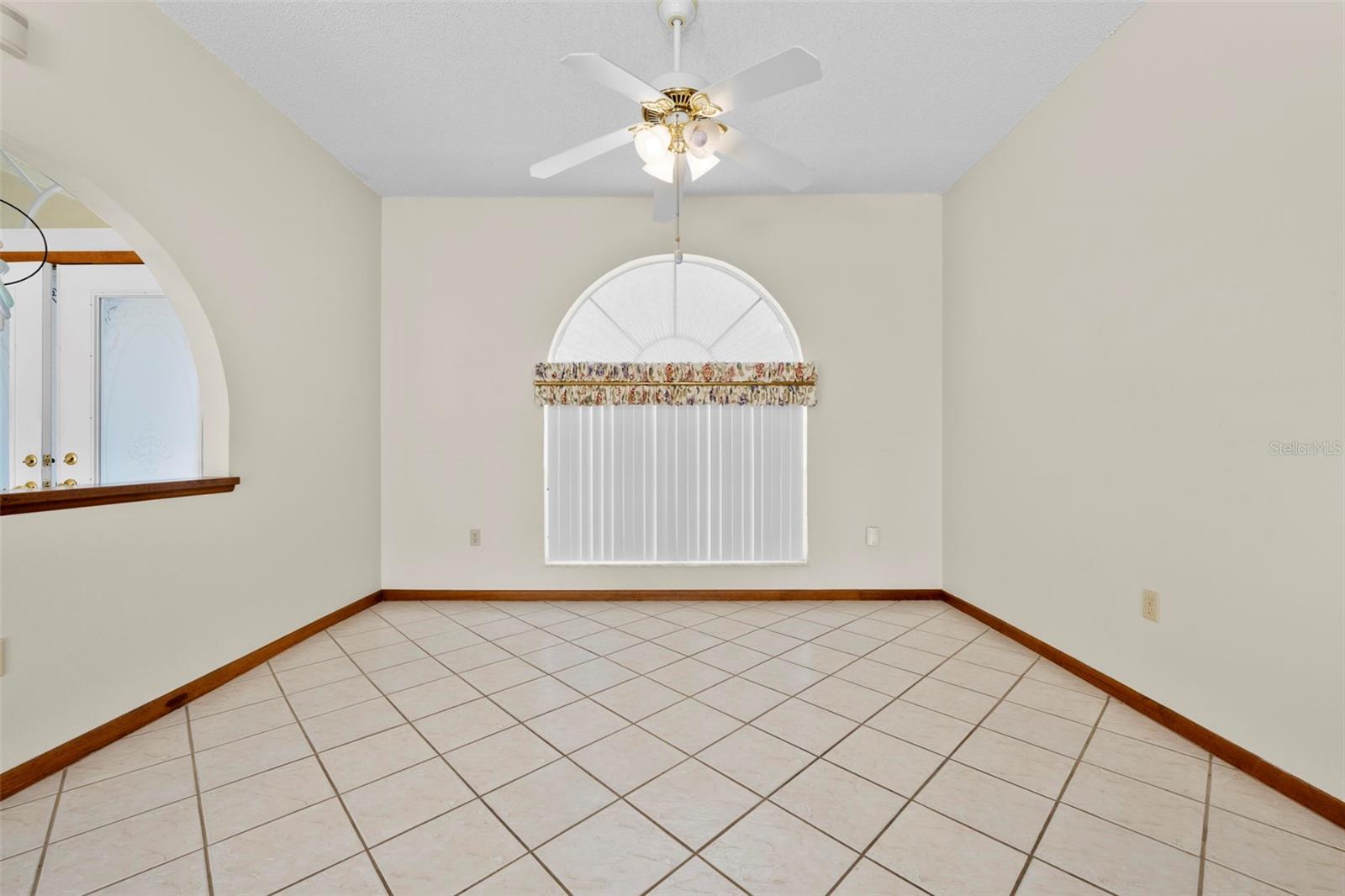 Image 6 of 39 For 1446 Cornell Avenue