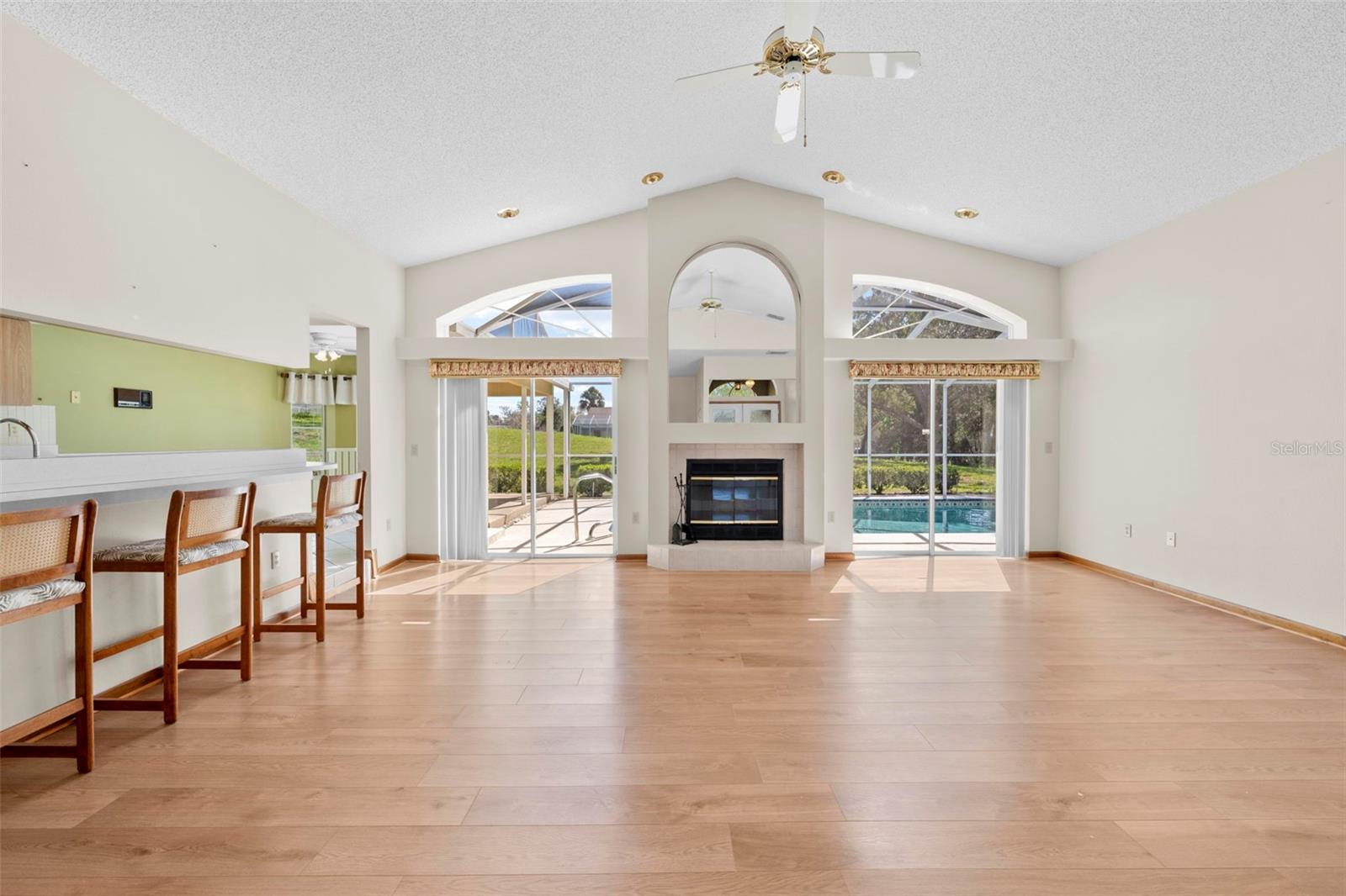 Image 8 of 39 For 1446 Cornell Avenue