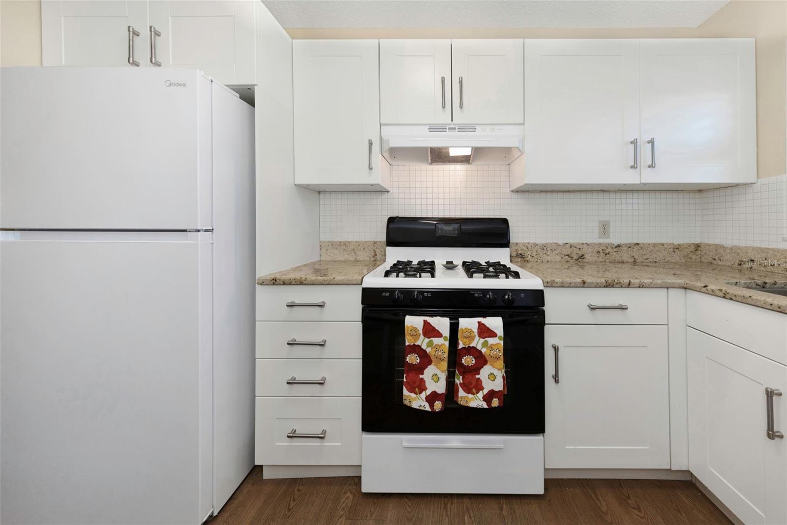 Image 10 of 68 For 2850 59th Street S 204