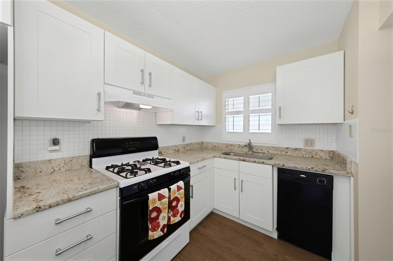 Image 14 of 68 For 2850 59th Street S 204