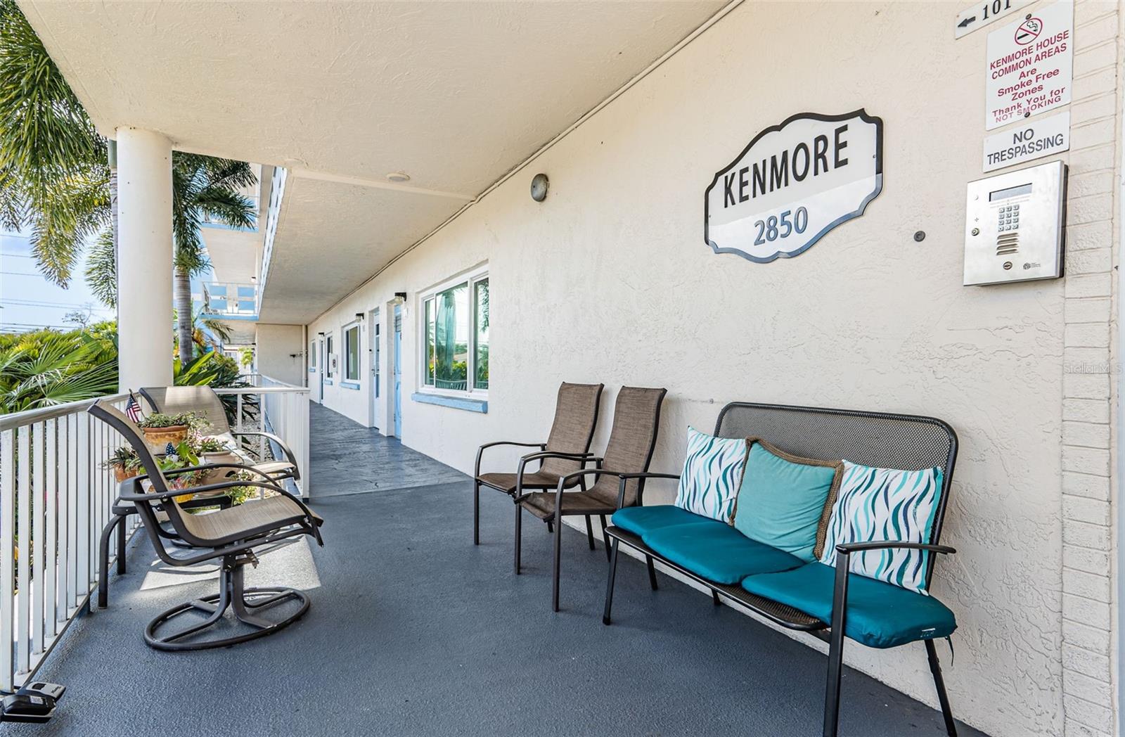 Image 37 of 68 For 2850 59th Street S 204