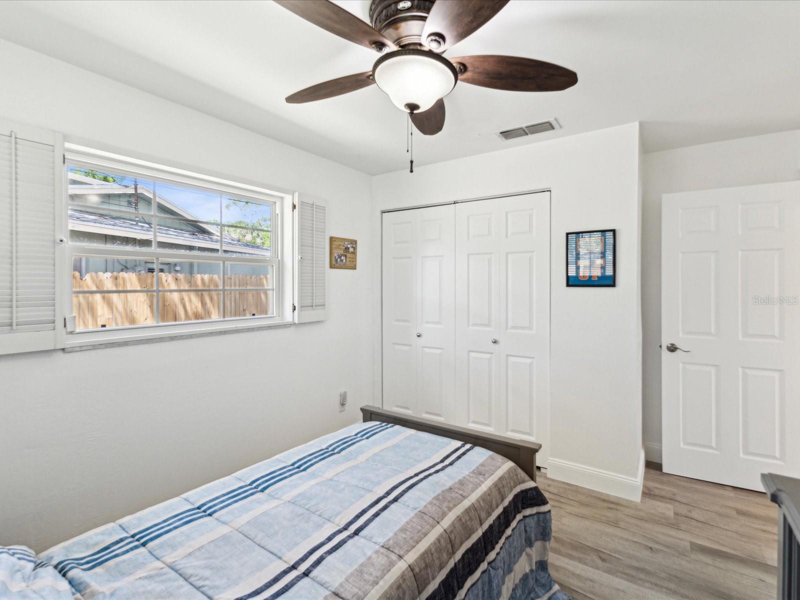 Image 26 of 42 For 1666 Dakota Avenue Ne