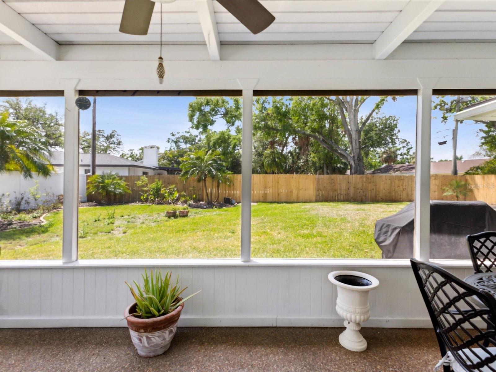 Image 29 of 42 For 1666 Dakota Avenue Ne