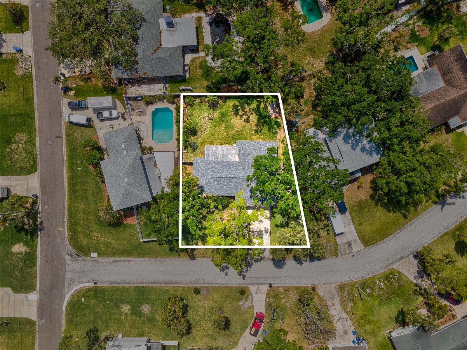 Image 36 of 42 For 1666 Dakota Avenue Ne