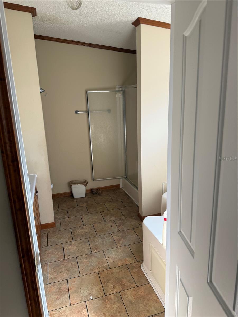 Listing photo id 10 for 17011 Alderman Turner Road