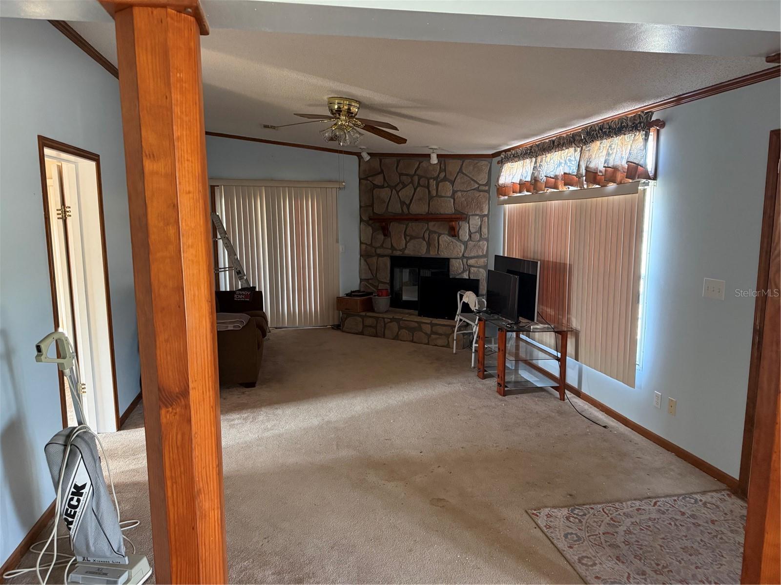 Listing photo id 13 for 17011 Alderman Turner Road