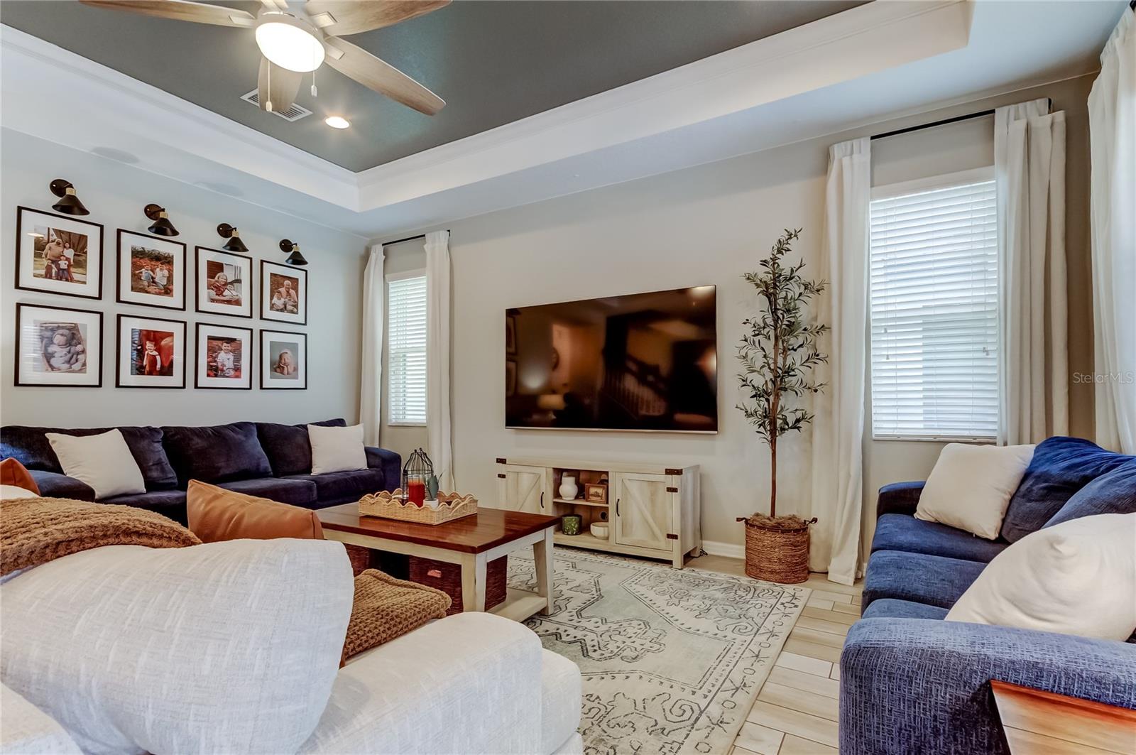 Image 13 of 79 For 12303 Corkfield Lane