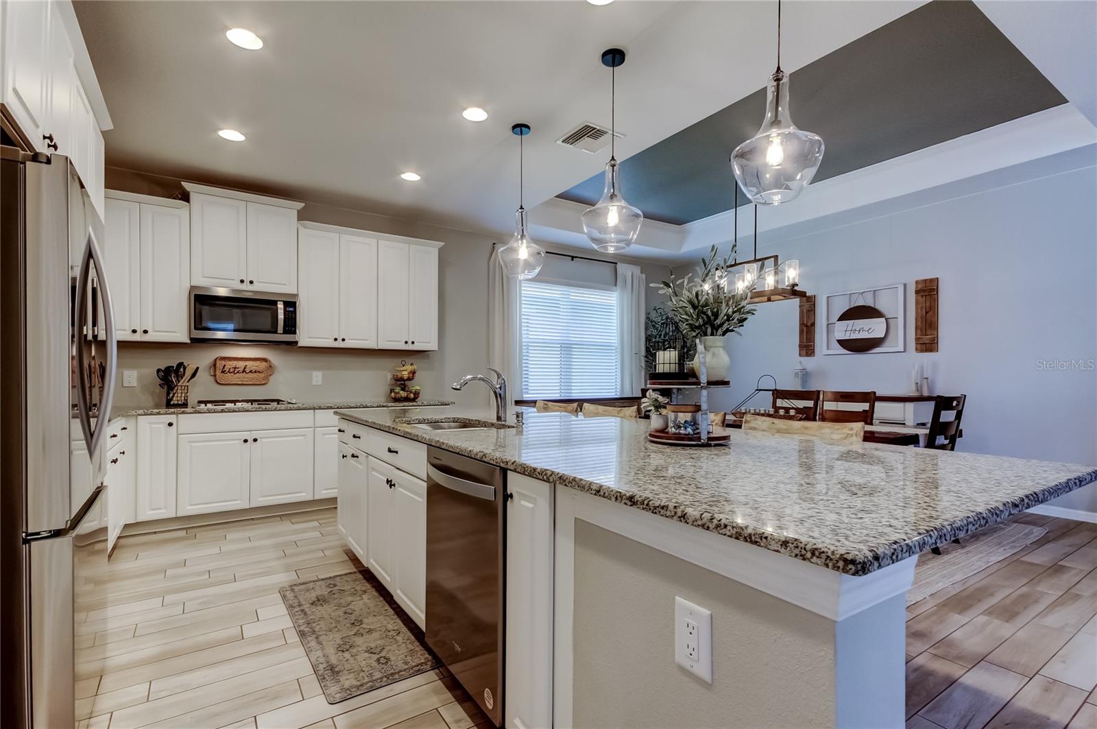 Image 16 of 79 For 12303 Corkfield Lane