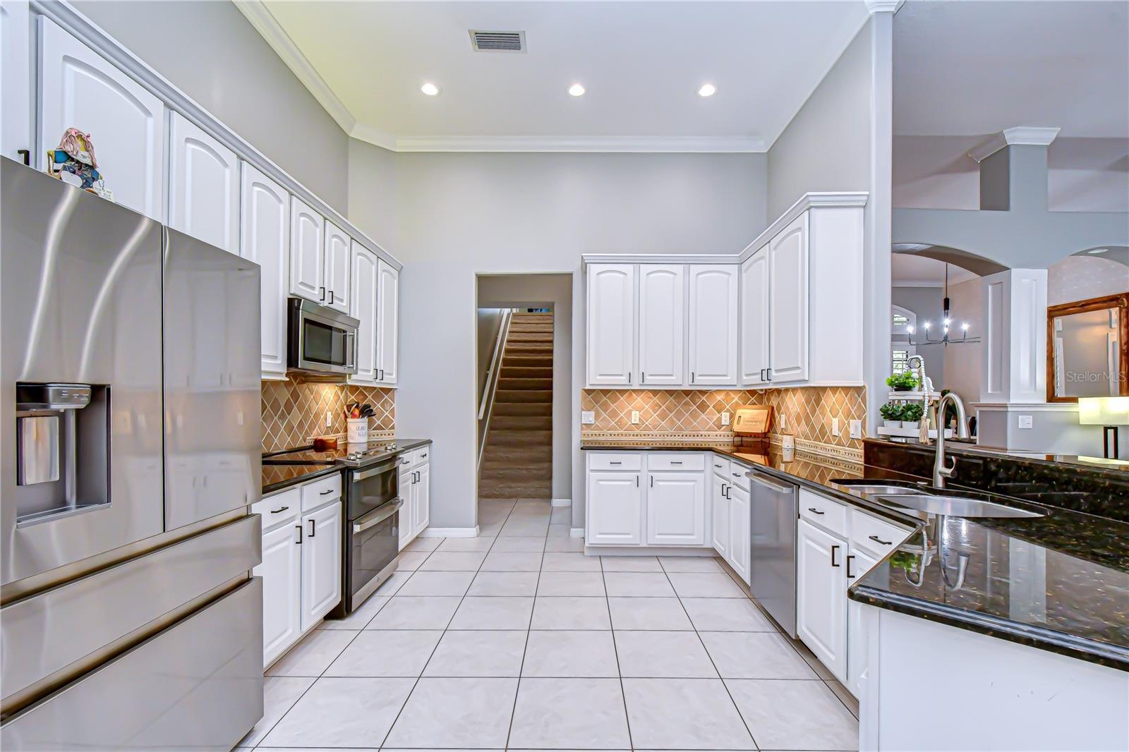 Image 10 of 41 For 5910 Cherry Oak Drive