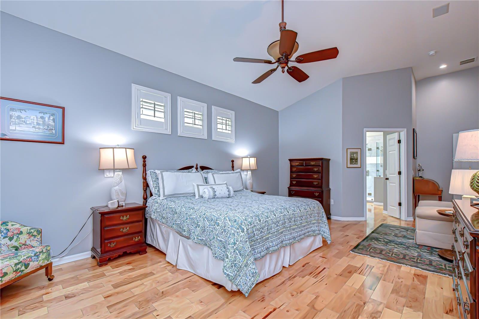 Image 16 of 41 For 5910 Cherry Oak Drive