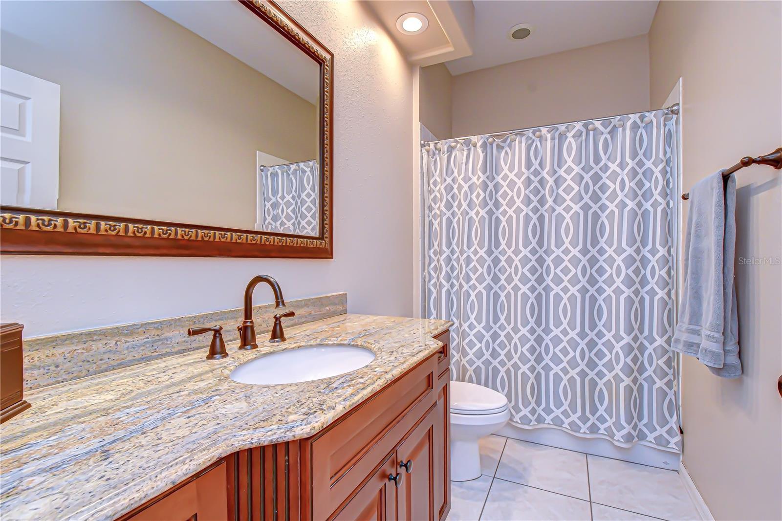 Image 24 of 41 For 5910 Cherry Oak Drive