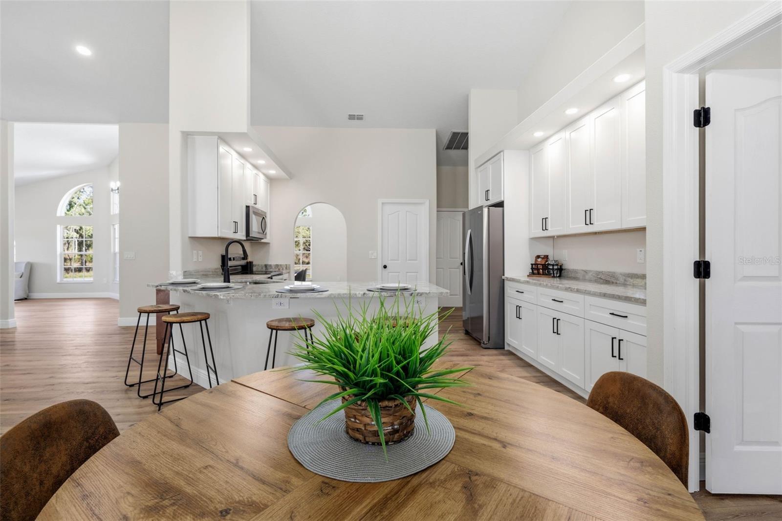 Image 21 of 46 For 10185 Sleepy Willow Court