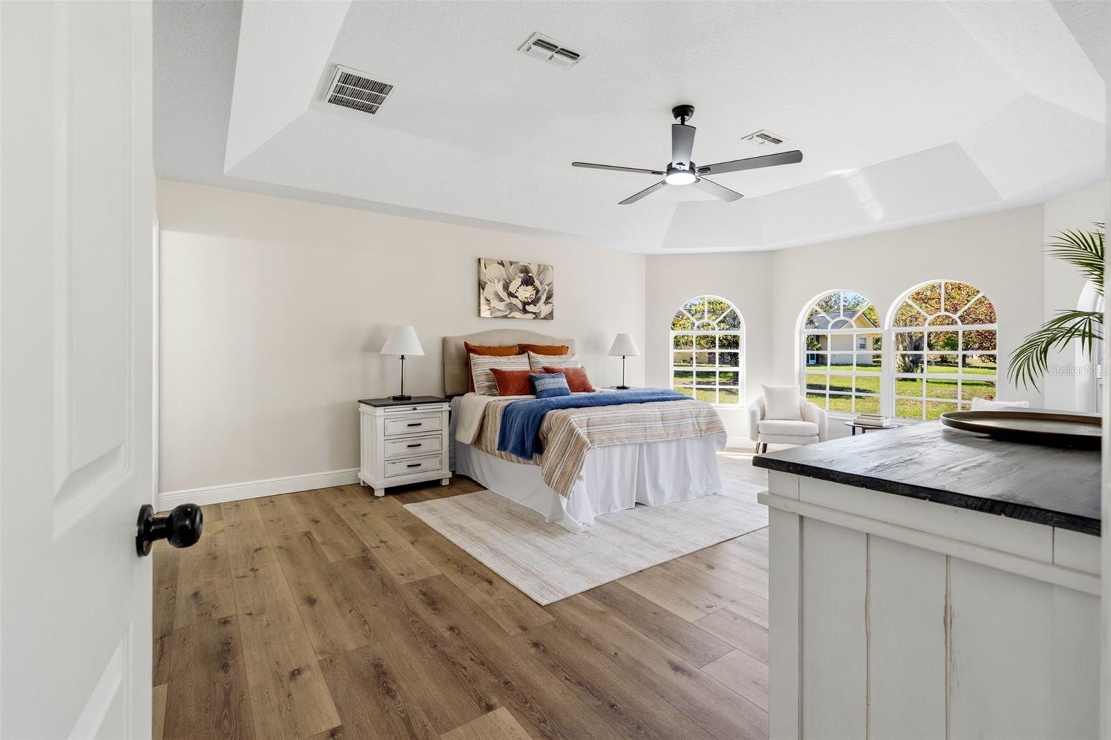 Image 22 of 46 For 10185 Sleepy Willow Court