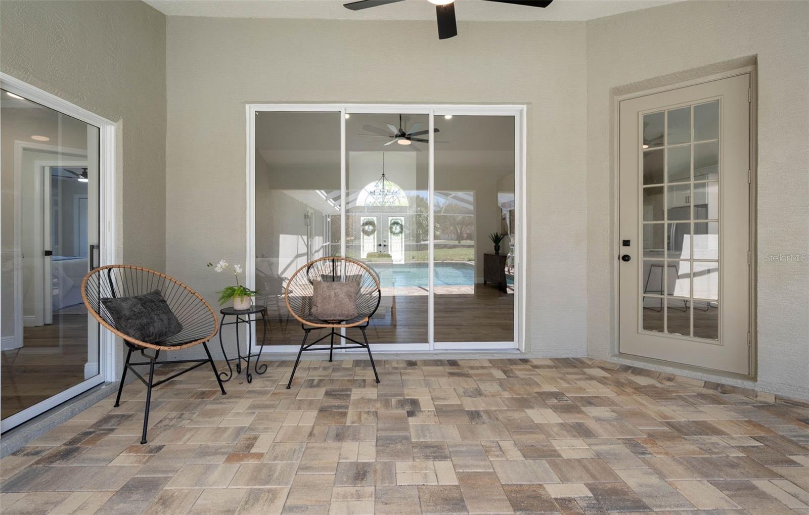 Image 38 of 46 For 10185 Sleepy Willow Court