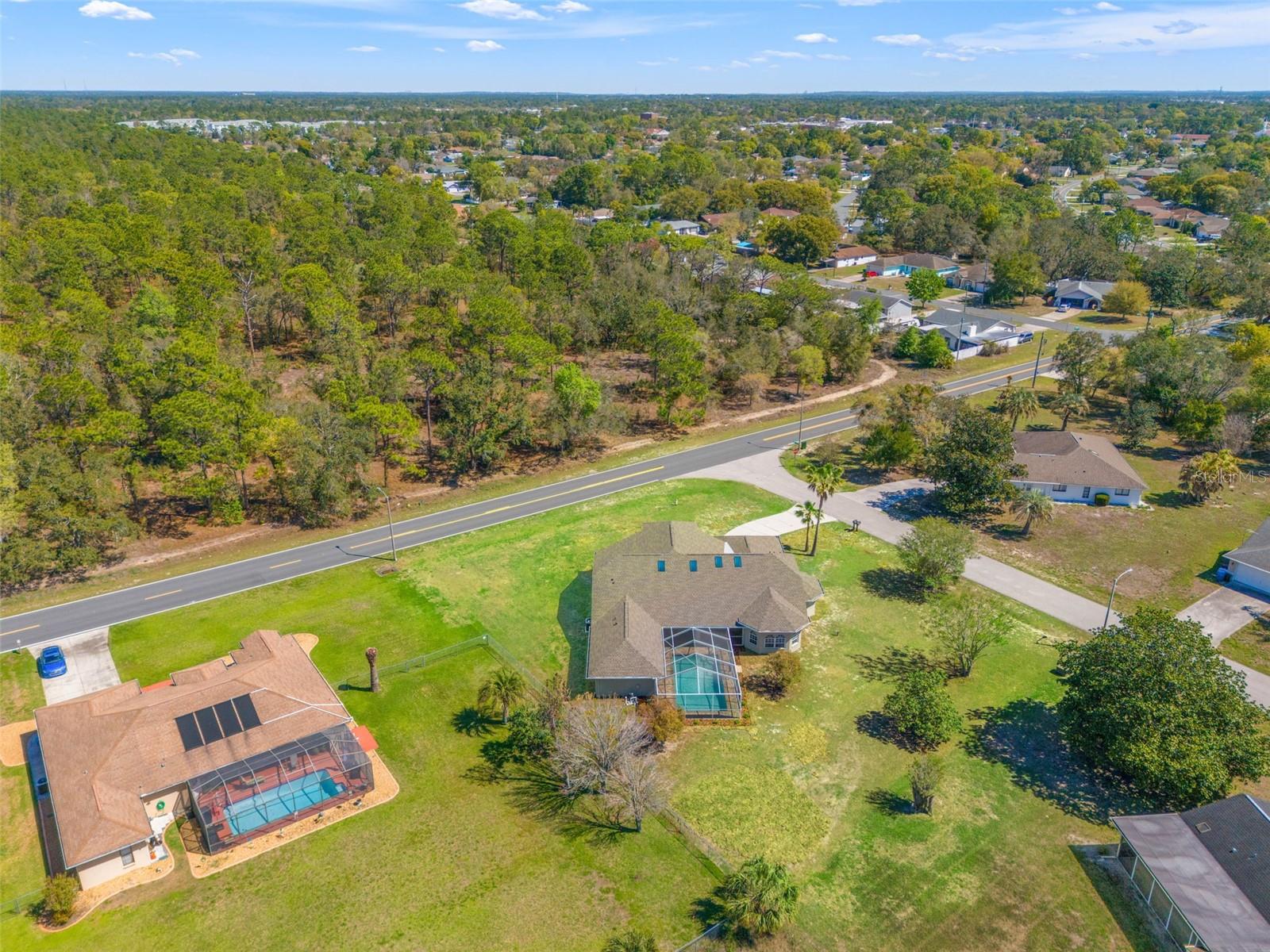 Image 4 of 46 For 10185 Sleepy Willow Court