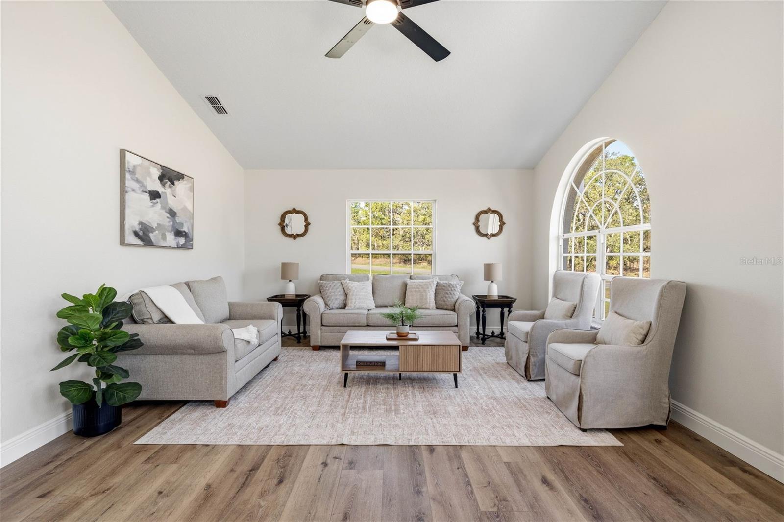 Image 8 of 46 For 10185 Sleepy Willow Court