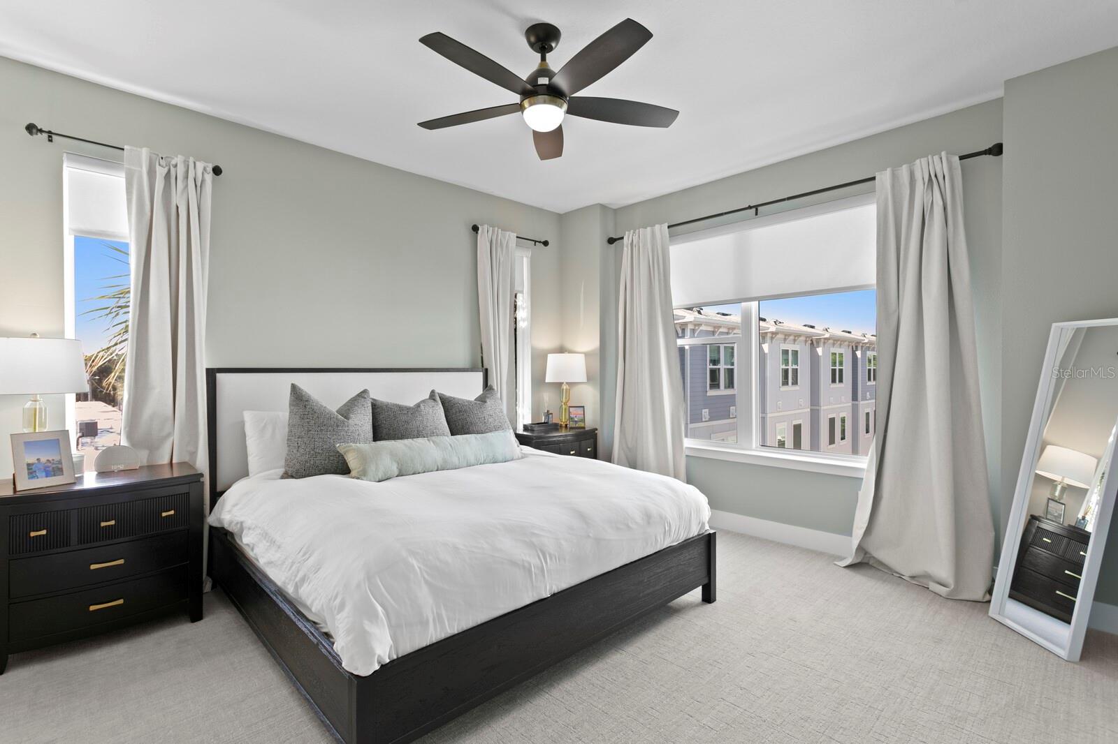 Image 23 of 72 For 2506 Cleveland Street 10