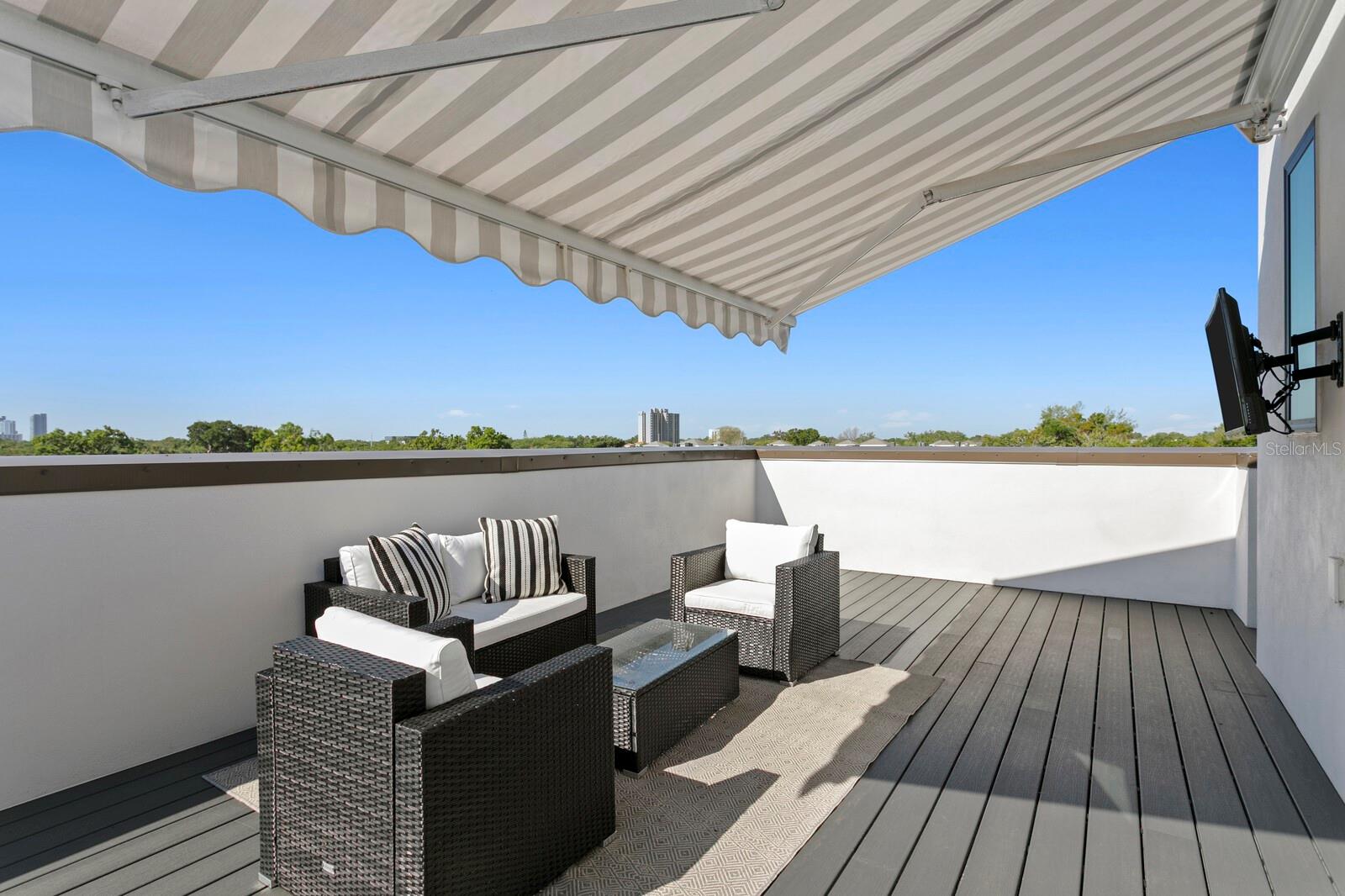 Image 43 of 72 For 2506 Cleveland Street 10