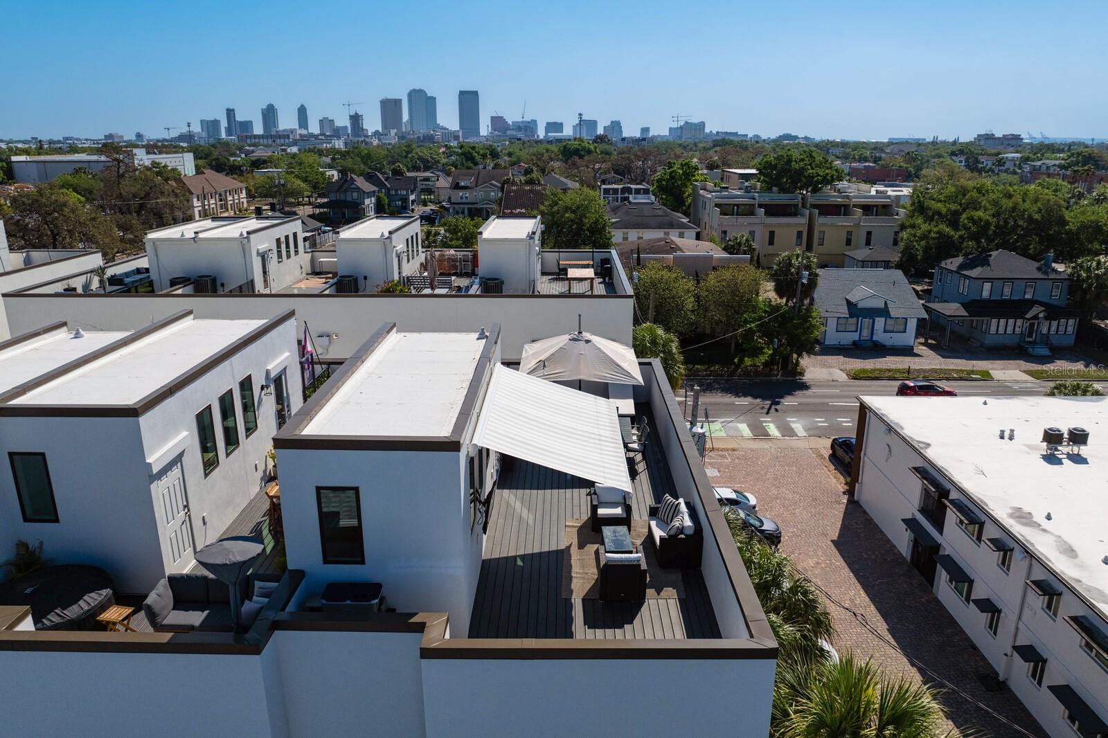 Image 58 of 72 For 2506 Cleveland Street 10