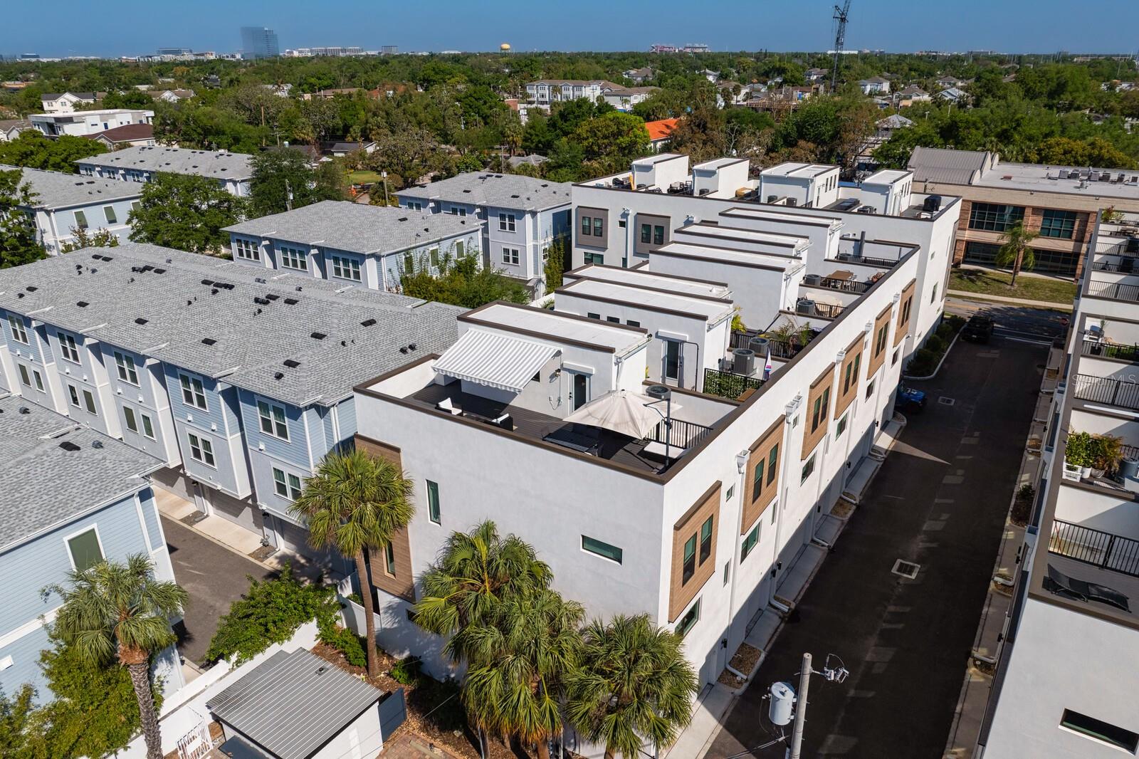 Image 64 of 72 For 2506 Cleveland Street 10