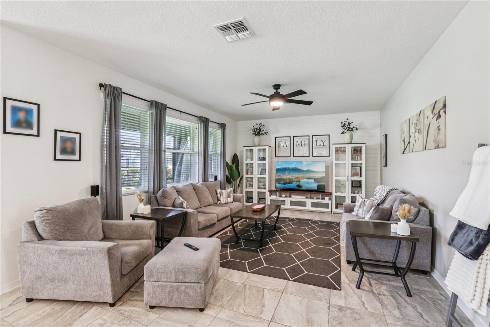 Image 3 of 34 For 4473 Tatum Loop