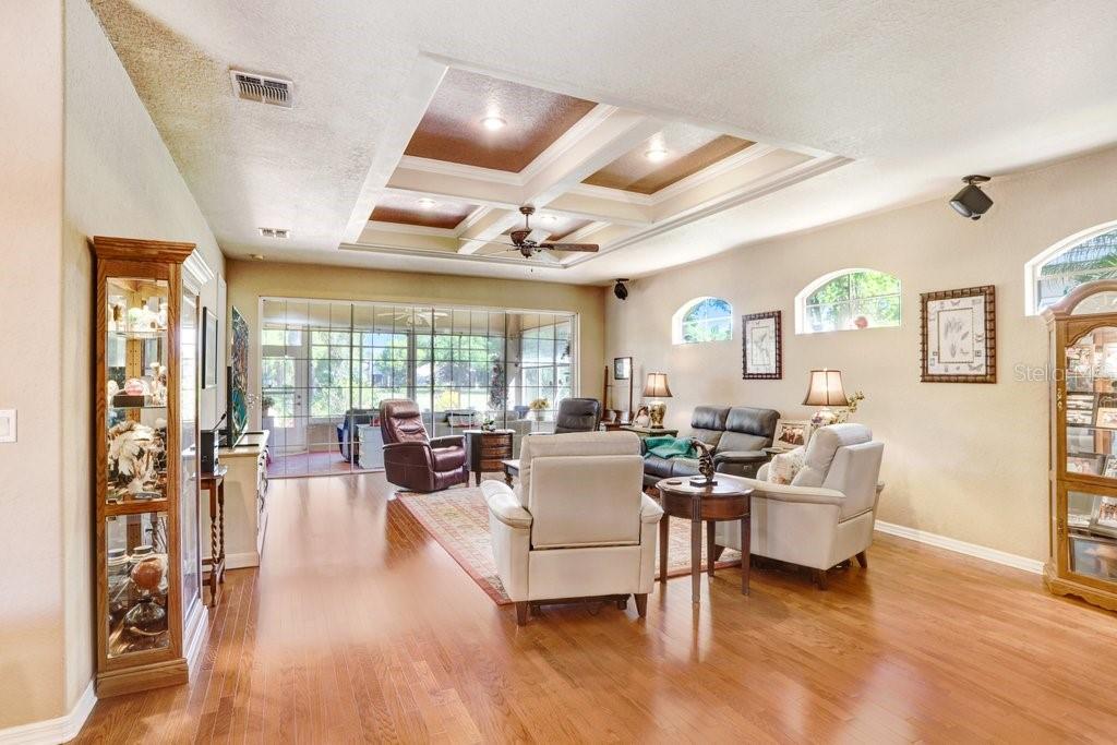 Image 11 of 37 For 12442 Forest Highlands