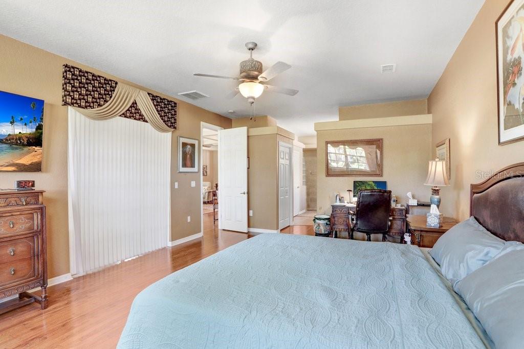 Image 14 of 37 For 12442 Forest Highlands