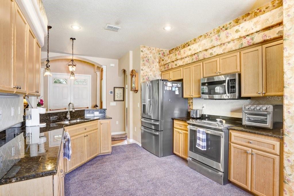 Image 7 of 37 For 12442 Forest Highlands