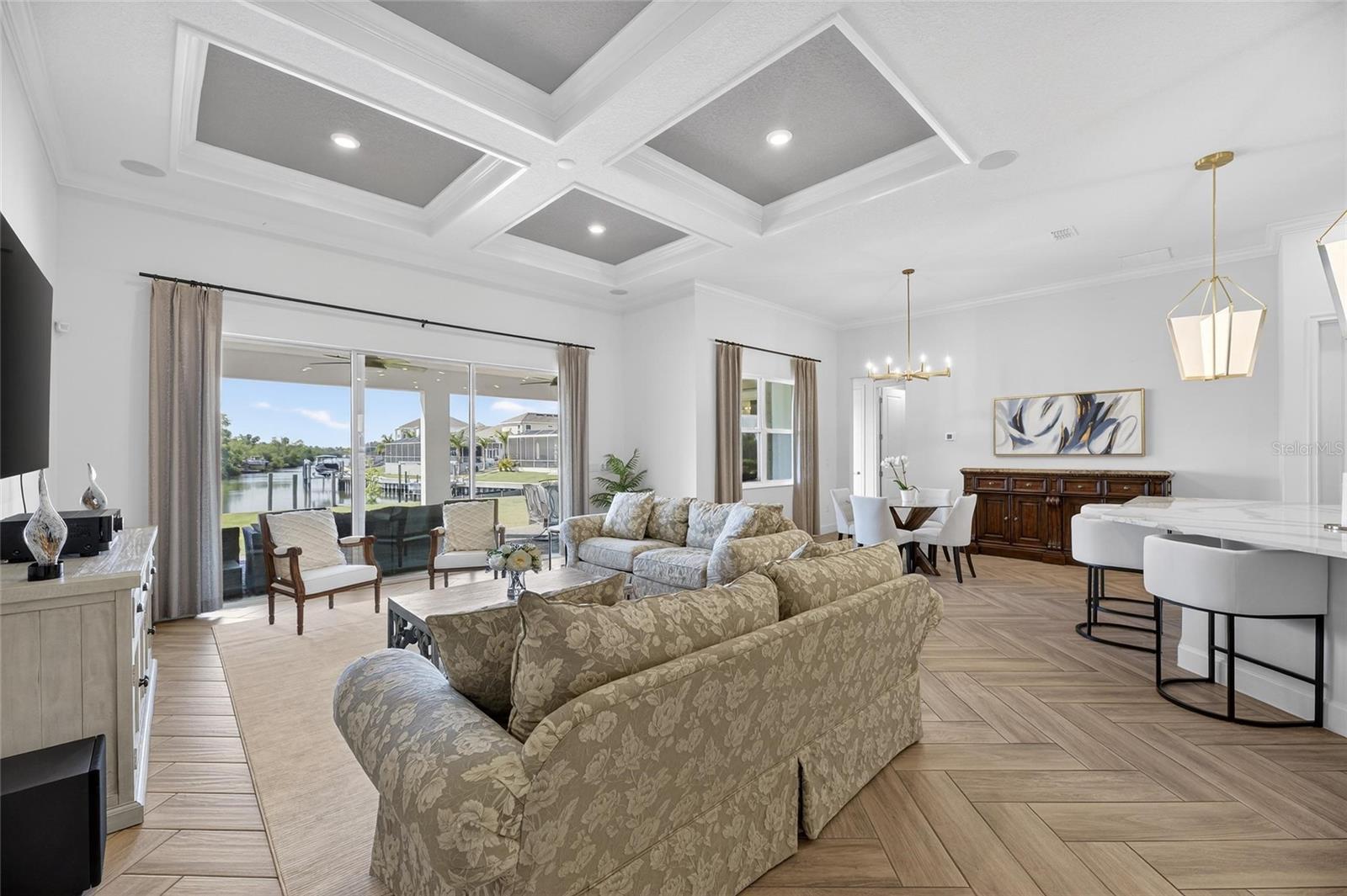 Image 20 of 100 For 914 Signet Drive