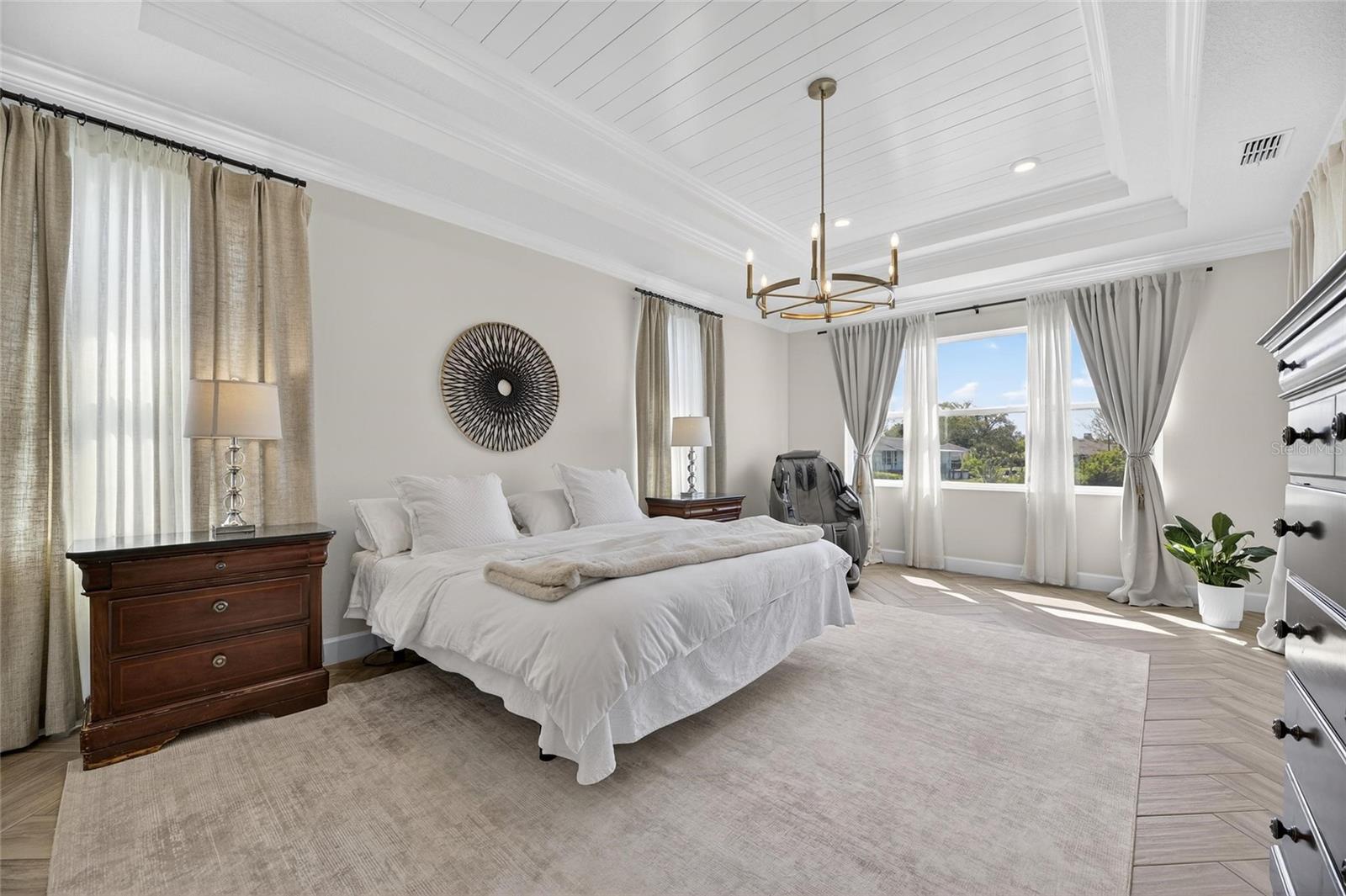 Image 29 of 100 For 914 Signet Drive