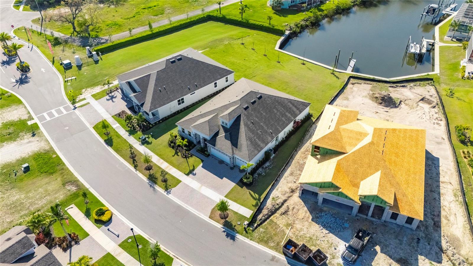 Image 65 of 100 For 914 Signet Drive