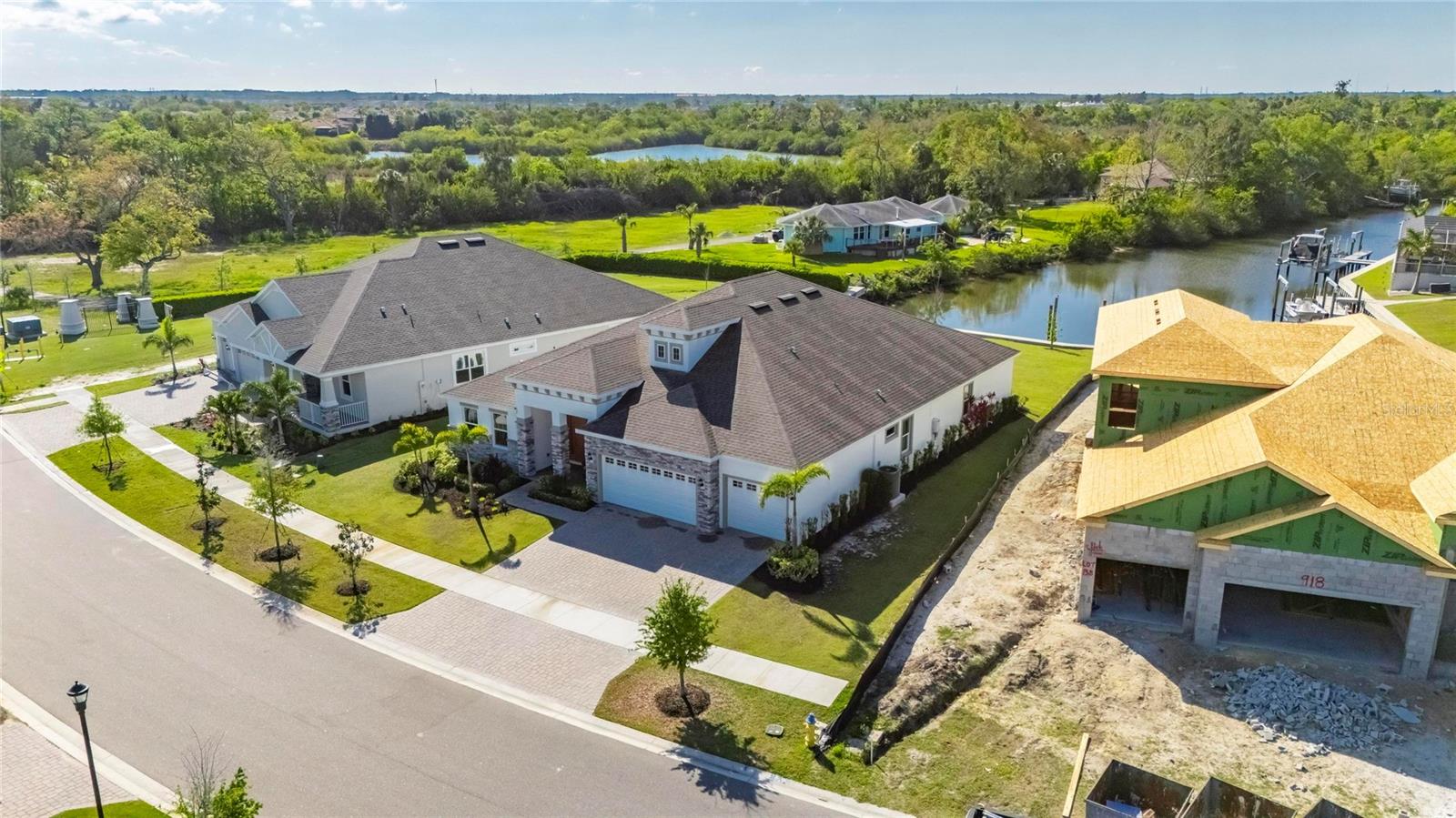 Image 79 of 100 For 914 Signet Drive