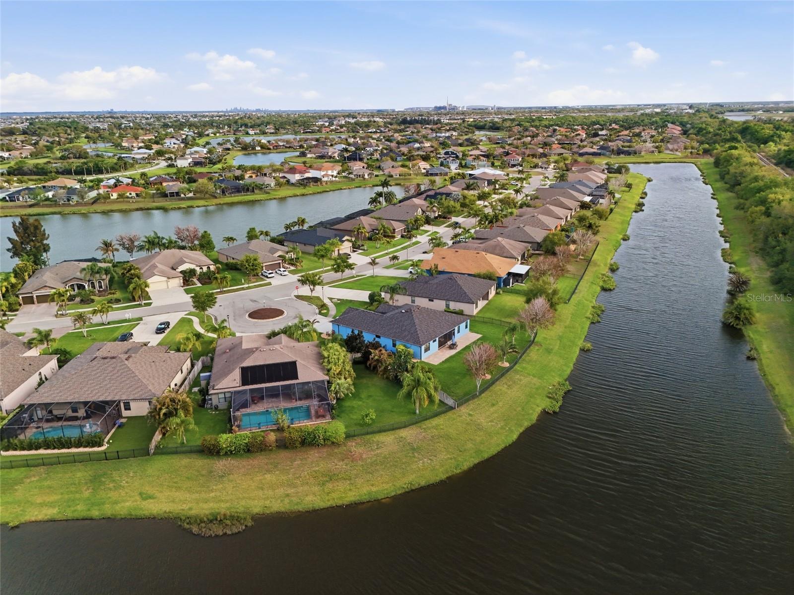 Image 39 of 45 For 326 Star Shell Drive