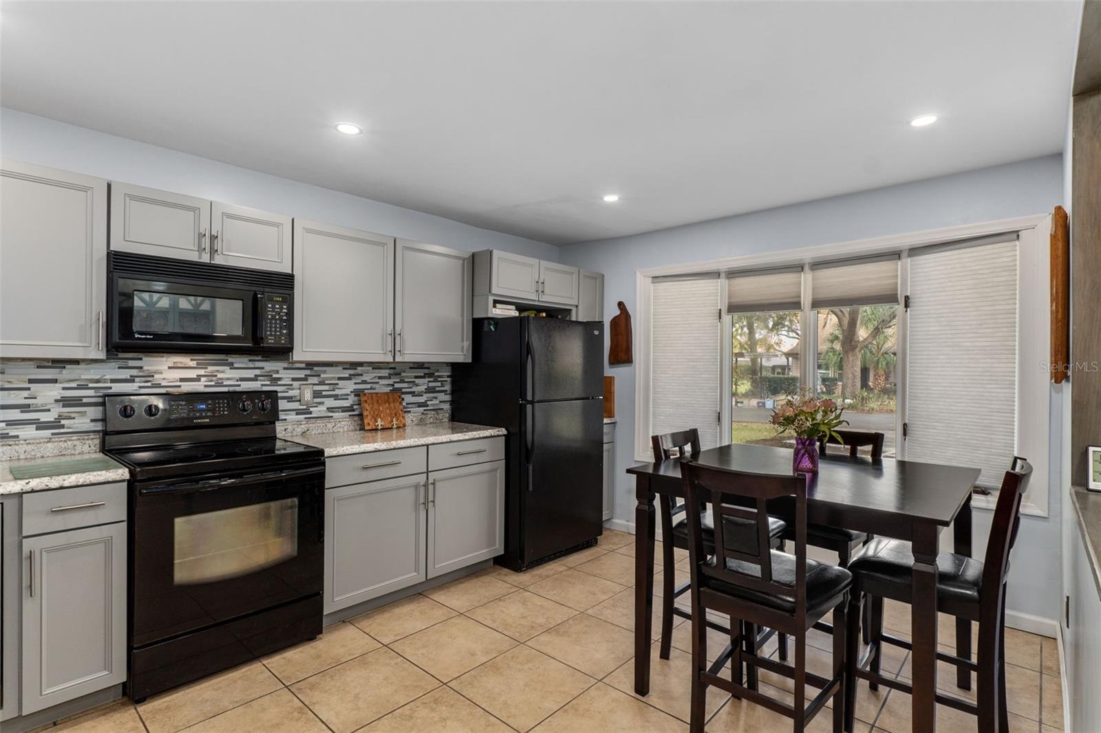 Image 13 of 38 For 35120 Whispering Oaks Boulevard