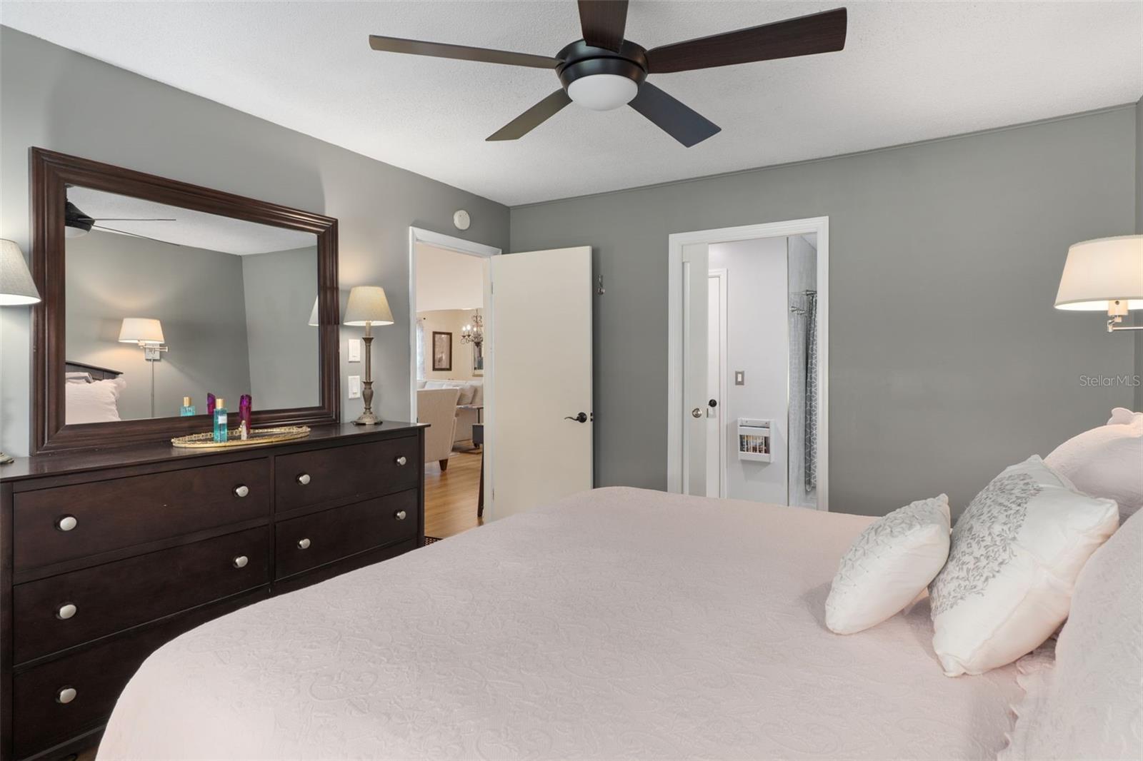 Image 17 of 38 For 35120 Whispering Oaks Boulevard