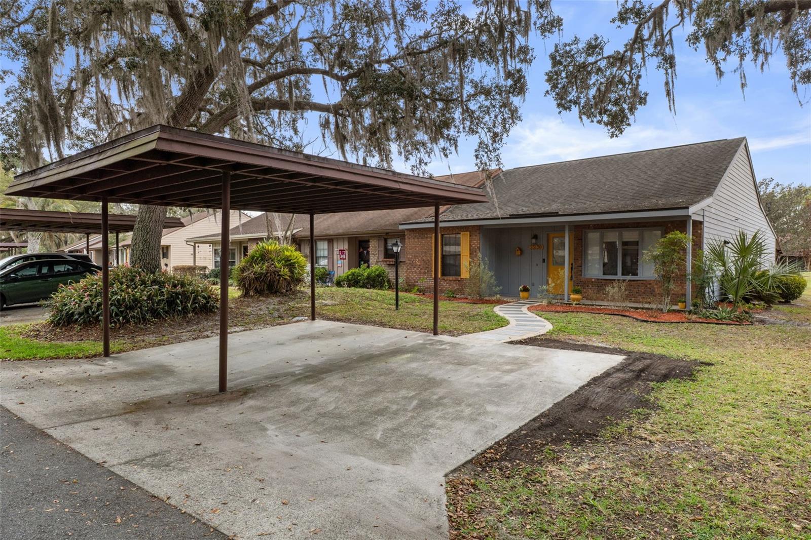 Image 35 of 38 For 35120 Whispering Oaks Boulevard