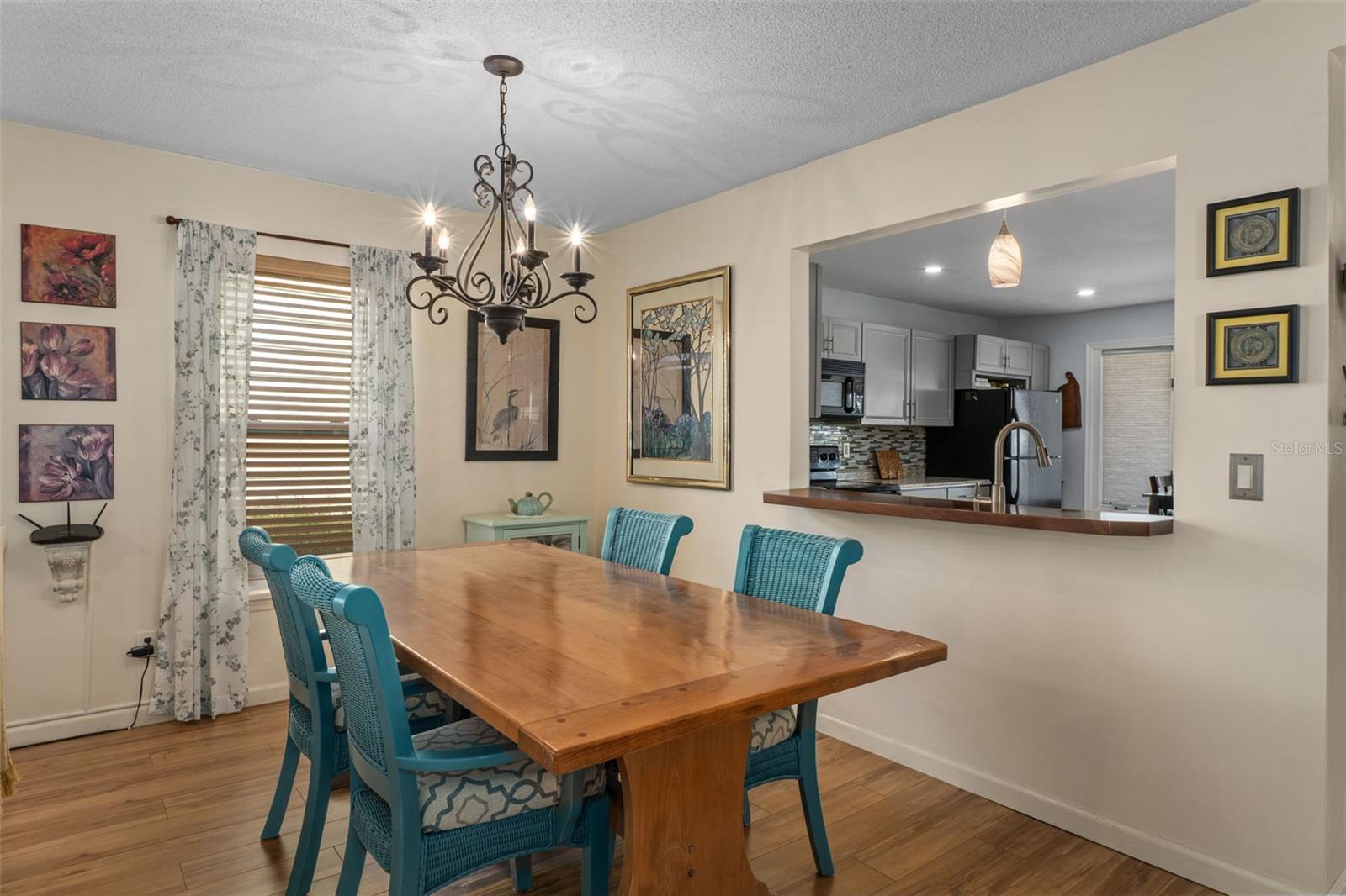 Image 7 of 38 For 35120 Whispering Oaks Boulevard