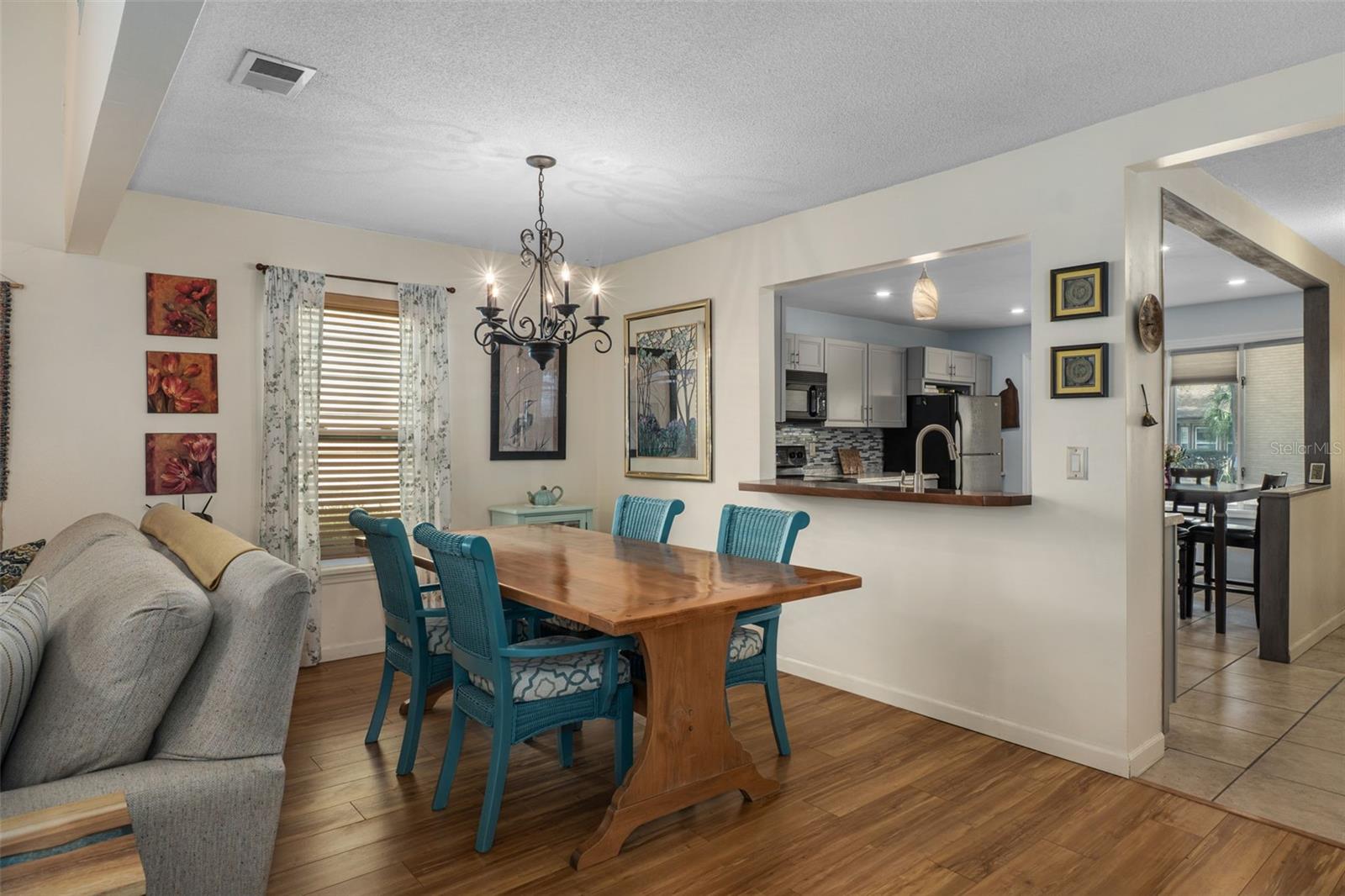 Image 9 of 38 For 35120 Whispering Oaks Boulevard