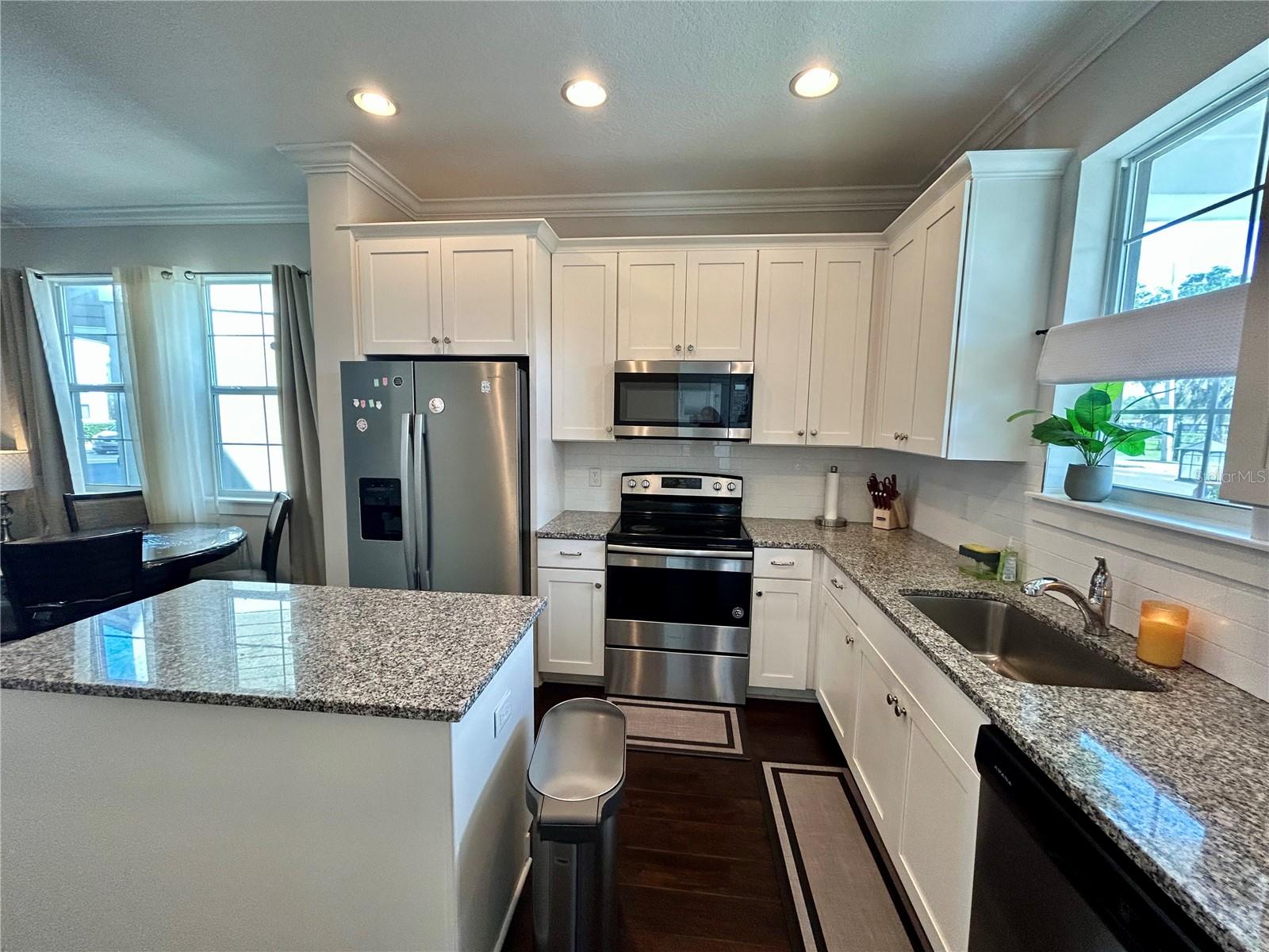 Image 11 of 35 For 532 Jetstar Lane