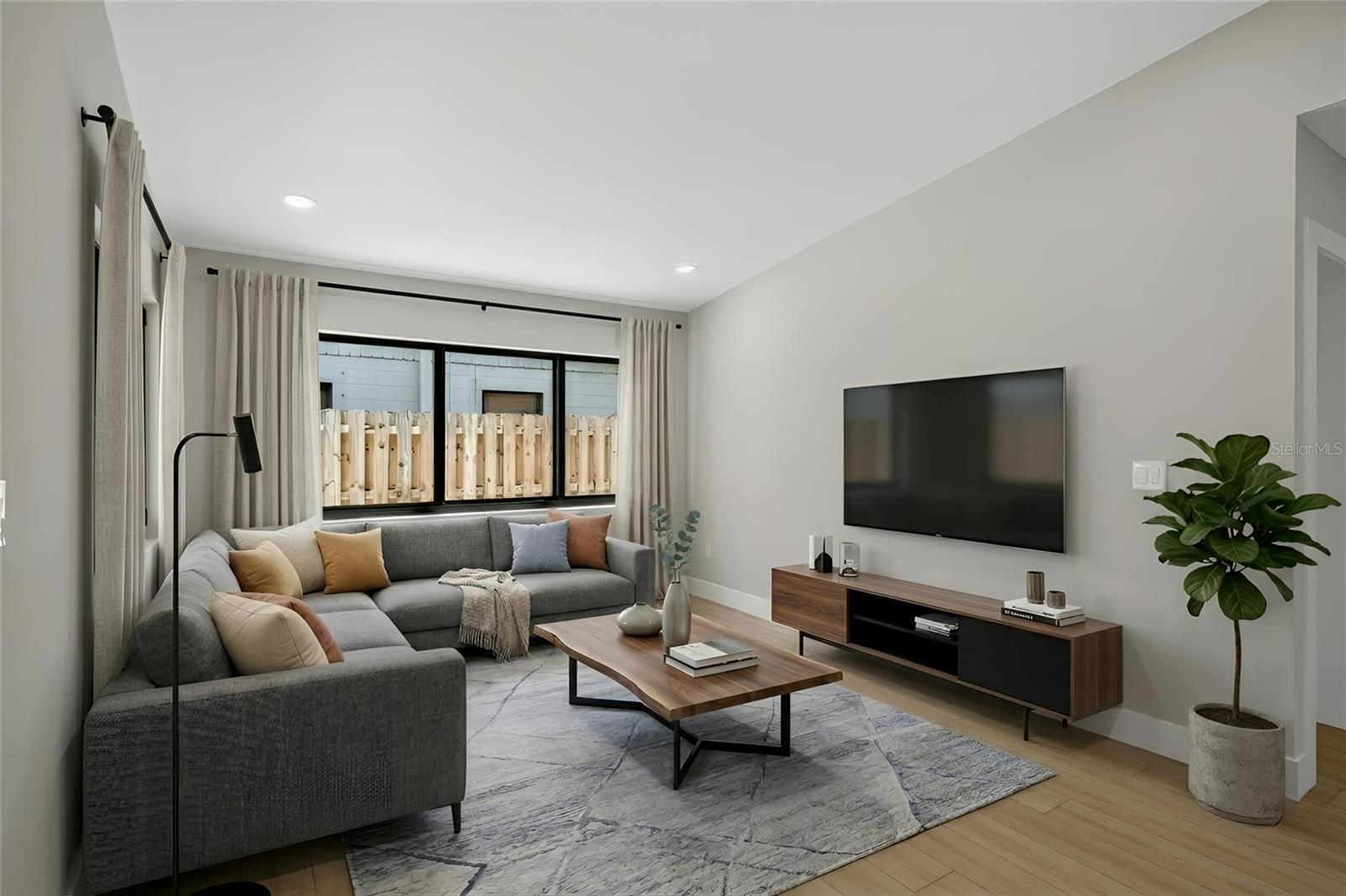 Image 3 of 36 For 3512 Mcelroy Avenue