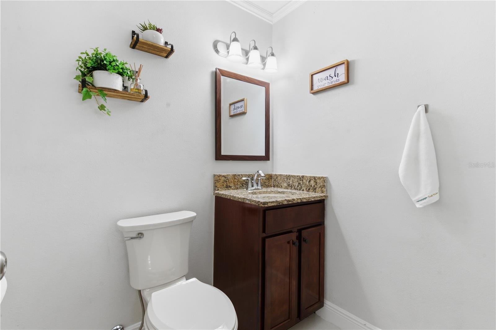 Image 10 of 42 For 11914 Sugar Tree Drive