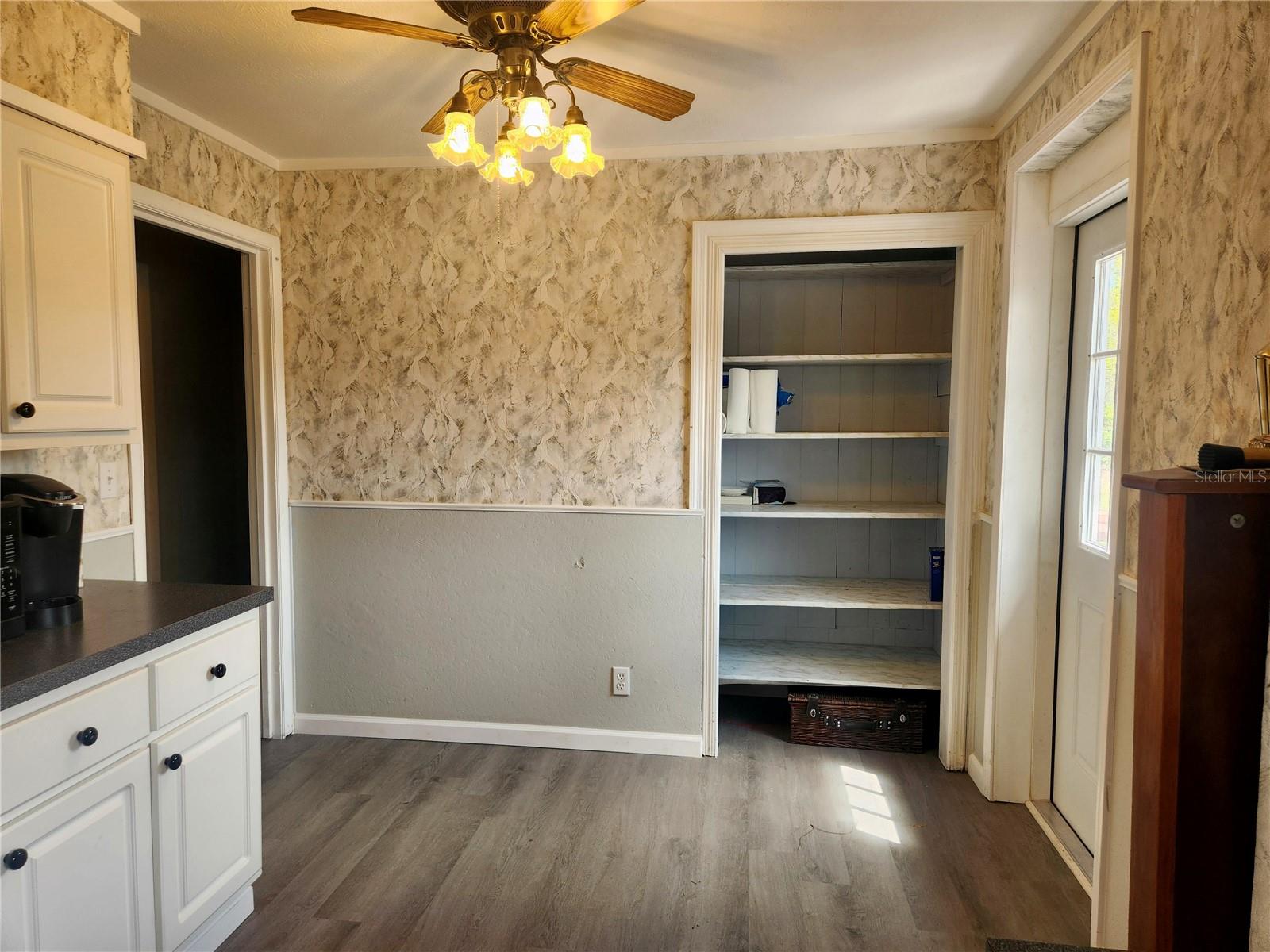 Image 12 of 24 For 2355 State Road 100